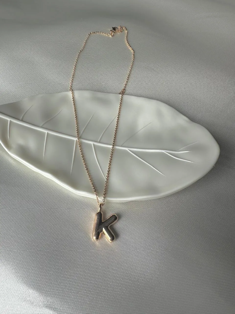 COLLAR CON INICIAL